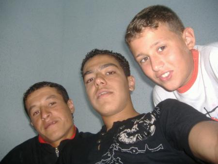 hada  az3ar  howa   wold  3ami  hicham  chimich   hahahahaha?